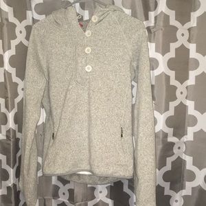 North face quarter zip with pockets